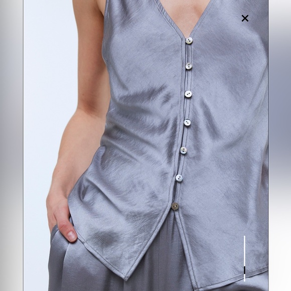 Madewell Satin Cutaway Vest Top - Picture 4 of 4